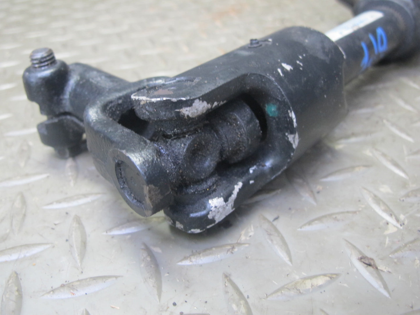 98-02 Pontiac Firebird 5.7L Steering Column Intermediate Coupling Shaft OEM