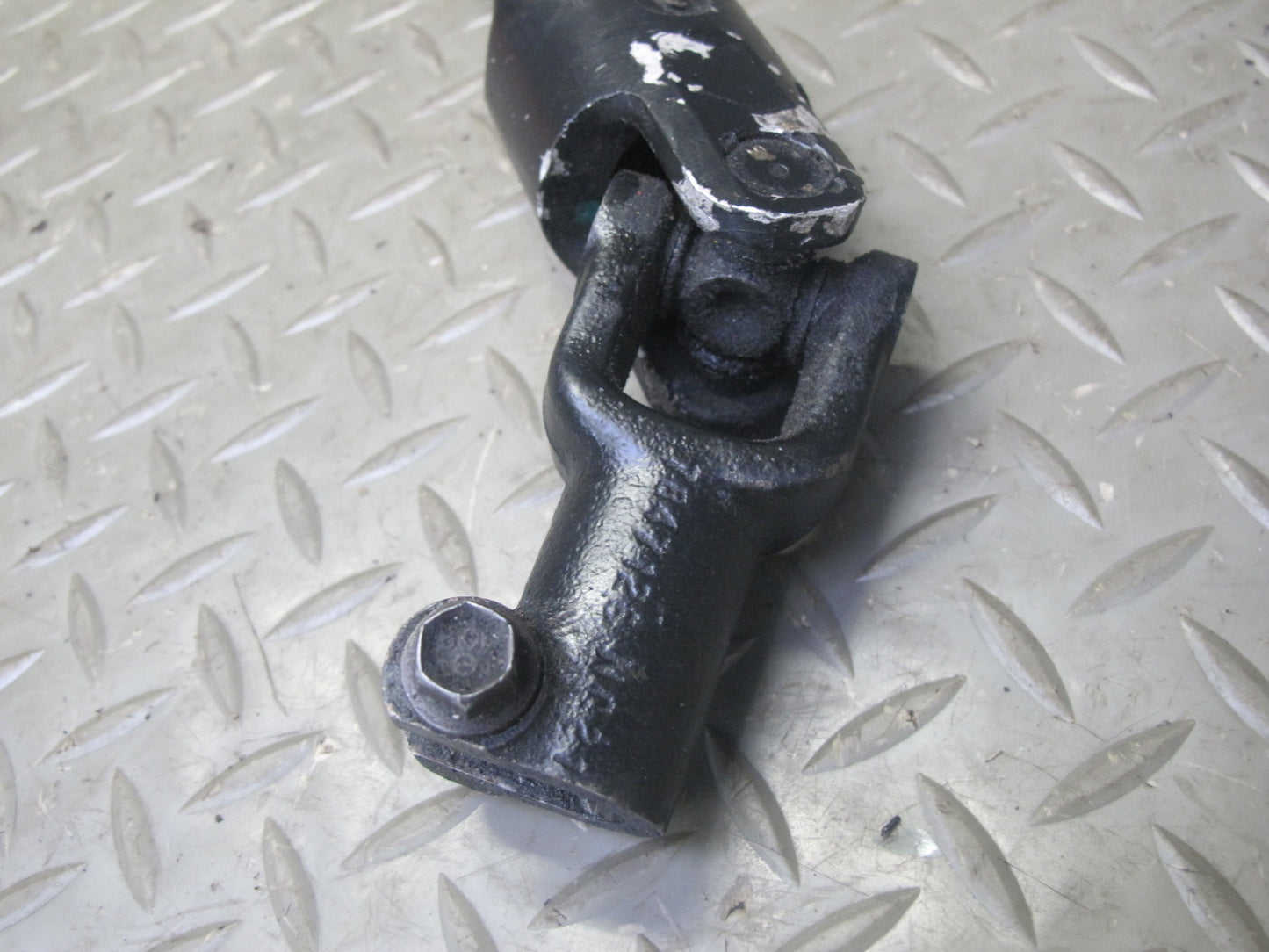 98-02 Pontiac Firebird 5.7L Steering Column Intermediate Coupling Shaft OEM