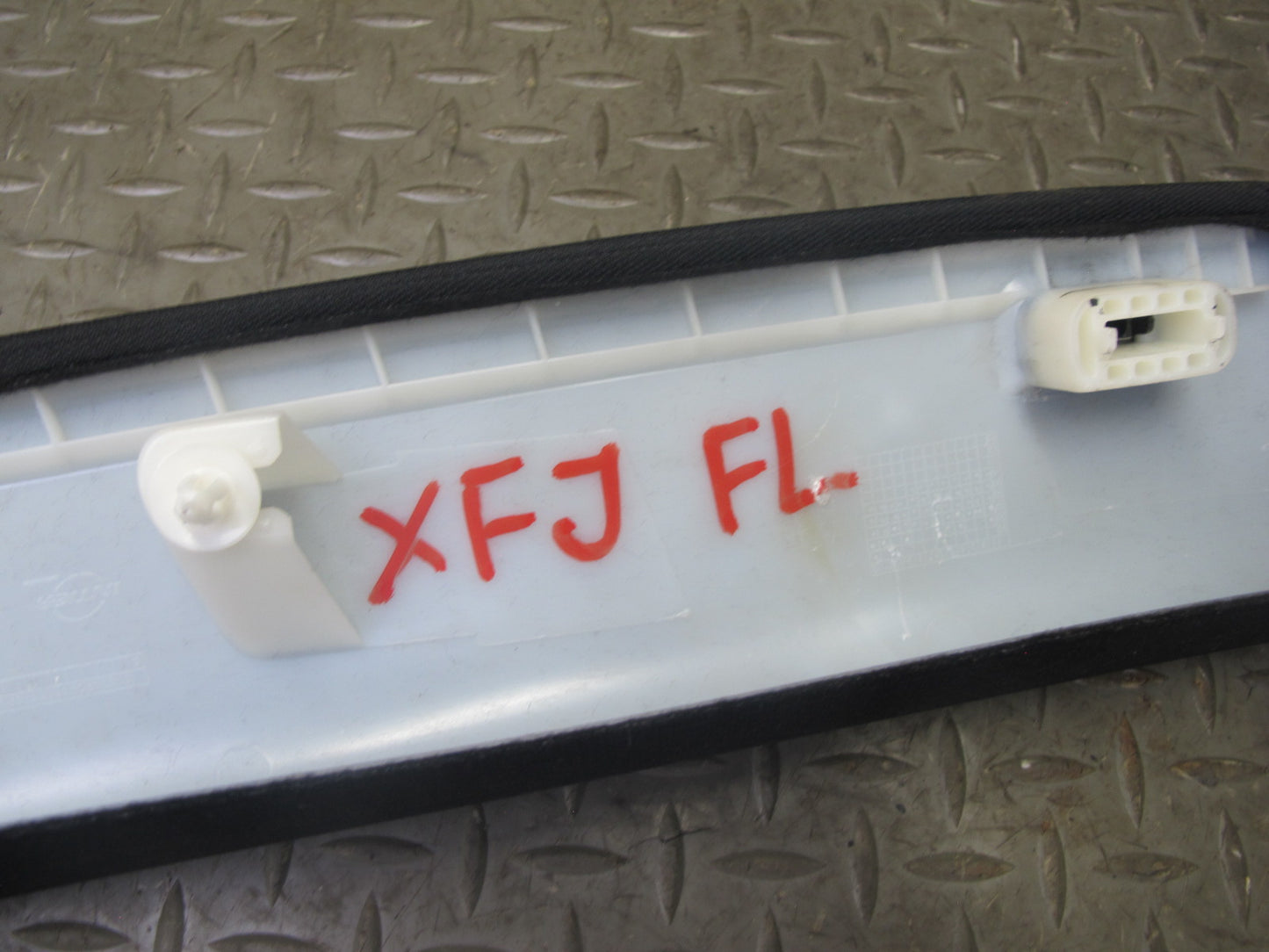 2007-2013 BMW E70 X5 Front Left & Right A Pillar Trim Cover Panel Set of 2