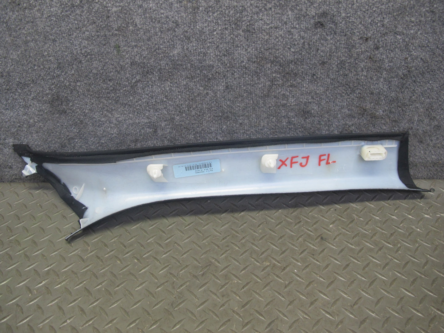 2007-2013 BMW E70 X5 Front Left & Right A Pillar Trim Cover Panel Set of 2