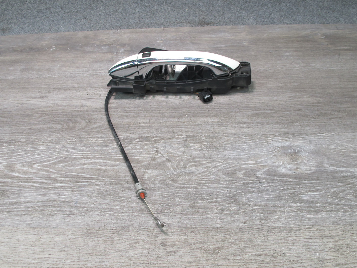 06-11 Mercedes W164 Ml-class Rear Left Door Exterior Handle Keyless White OEM