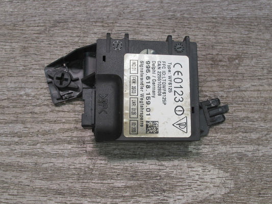 2000-2004 Porsche Boxster 986 Ignition Receiver Module Impedance Converter