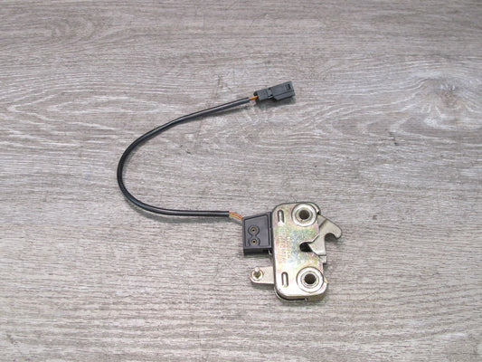 1997-2004 Porsche Boxster 986 Rear Trunk Lid Lock Latch 98651205302