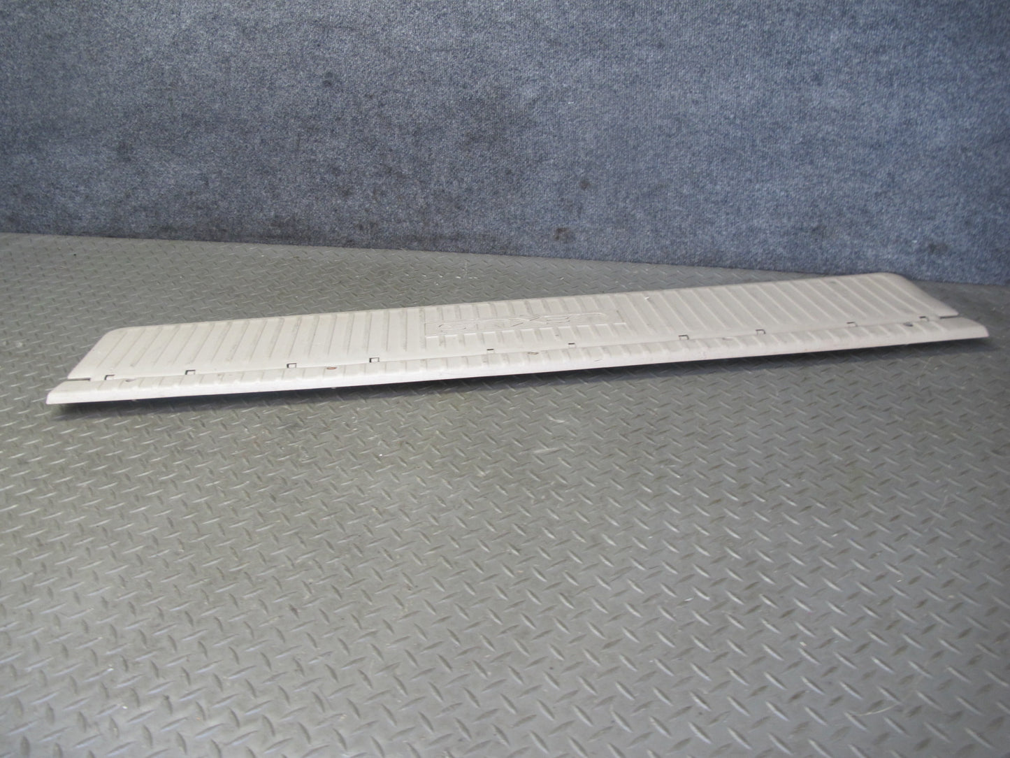 1998-2007 Lexus LX470 J100 Rear Trunk Cargo Floor Scuff Plate Trim Panel Cover