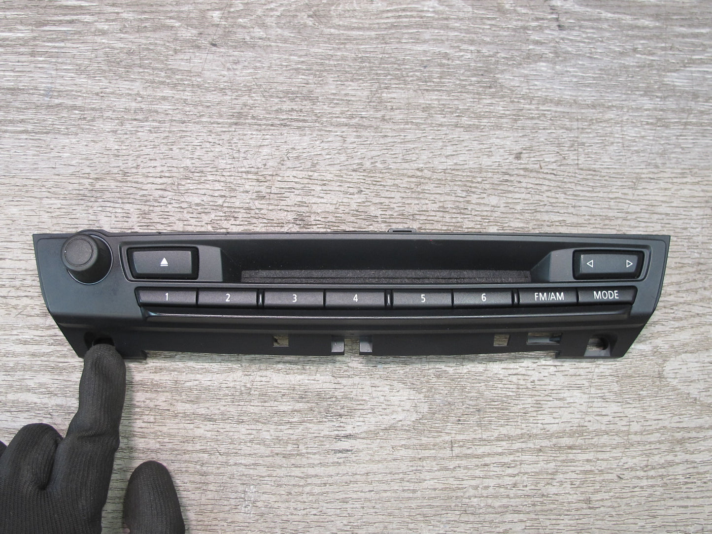 2010-2013 BMW E70 E71 GPS Navi Radio CD Player Receiver Faceplate Switch Panel