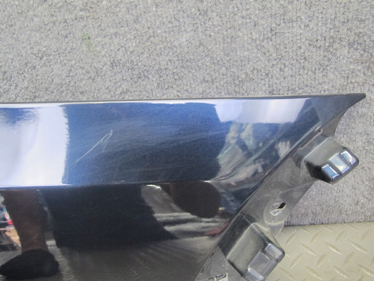 2010-2013 BMW E70 X5M Rear Bumper Left & Right Side Trim Cover Panel Set of 2