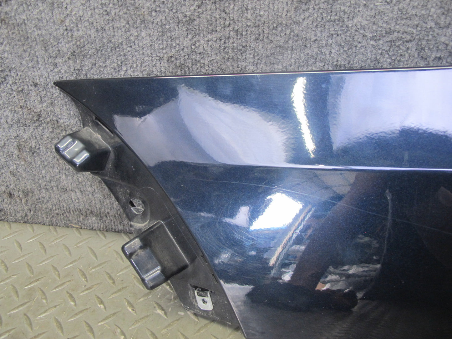 2010-2013 BMW E70 X5M Rear Bumper Left & Right Side Trim Cover Panel Set of 2