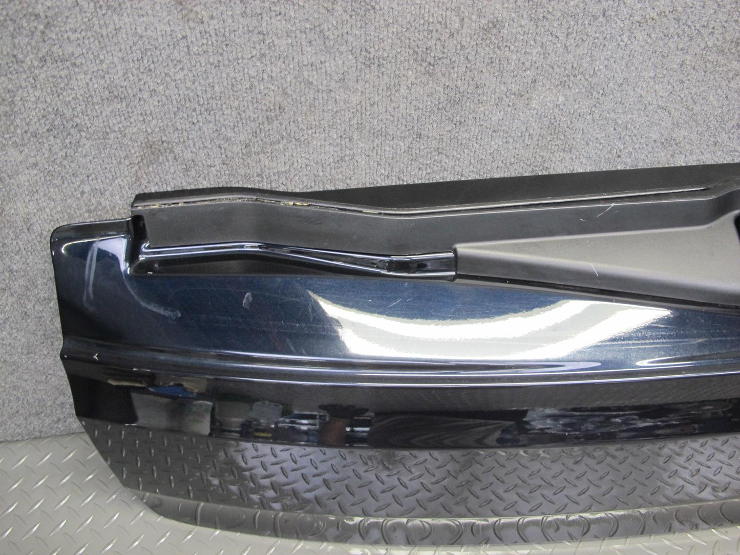 2007-2013 BMW E70 X5 X5M Rear Trunk Lid Tailgate Lower Panel