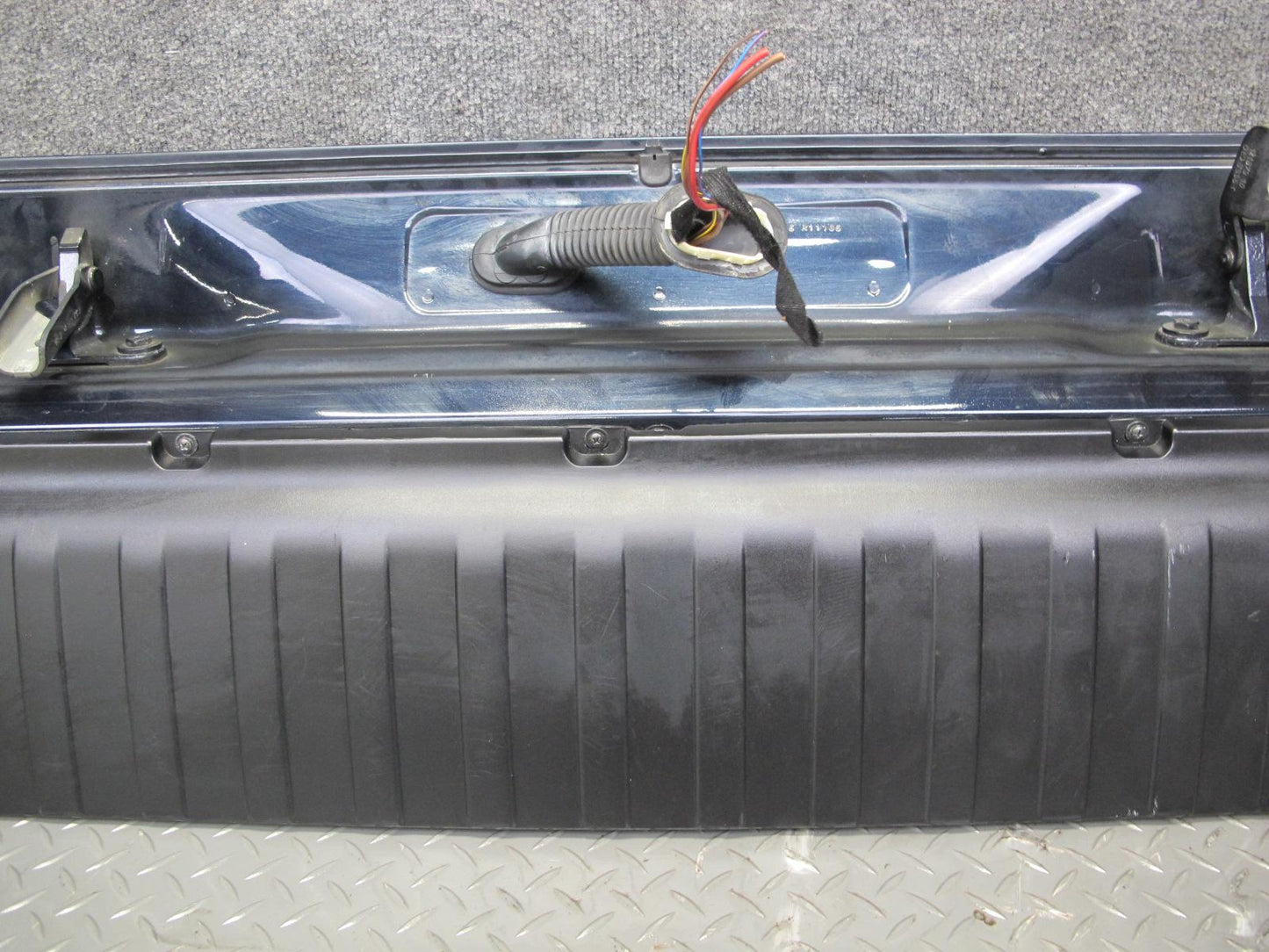 2007-2013 BMW E70 X5 X5M Rear Trunk Lid Tailgate Lower Panel