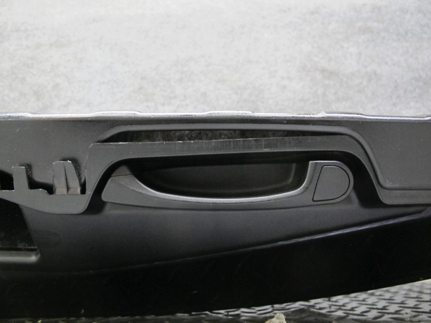 2007-2013 BMW E70 X5 X5M Rear Trunk Lid Tailgate Lower Panel