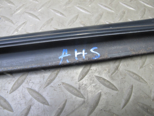00-09 Honda S2000 Left & Right Door Window Molding Weatherstrip Molding Set OEM