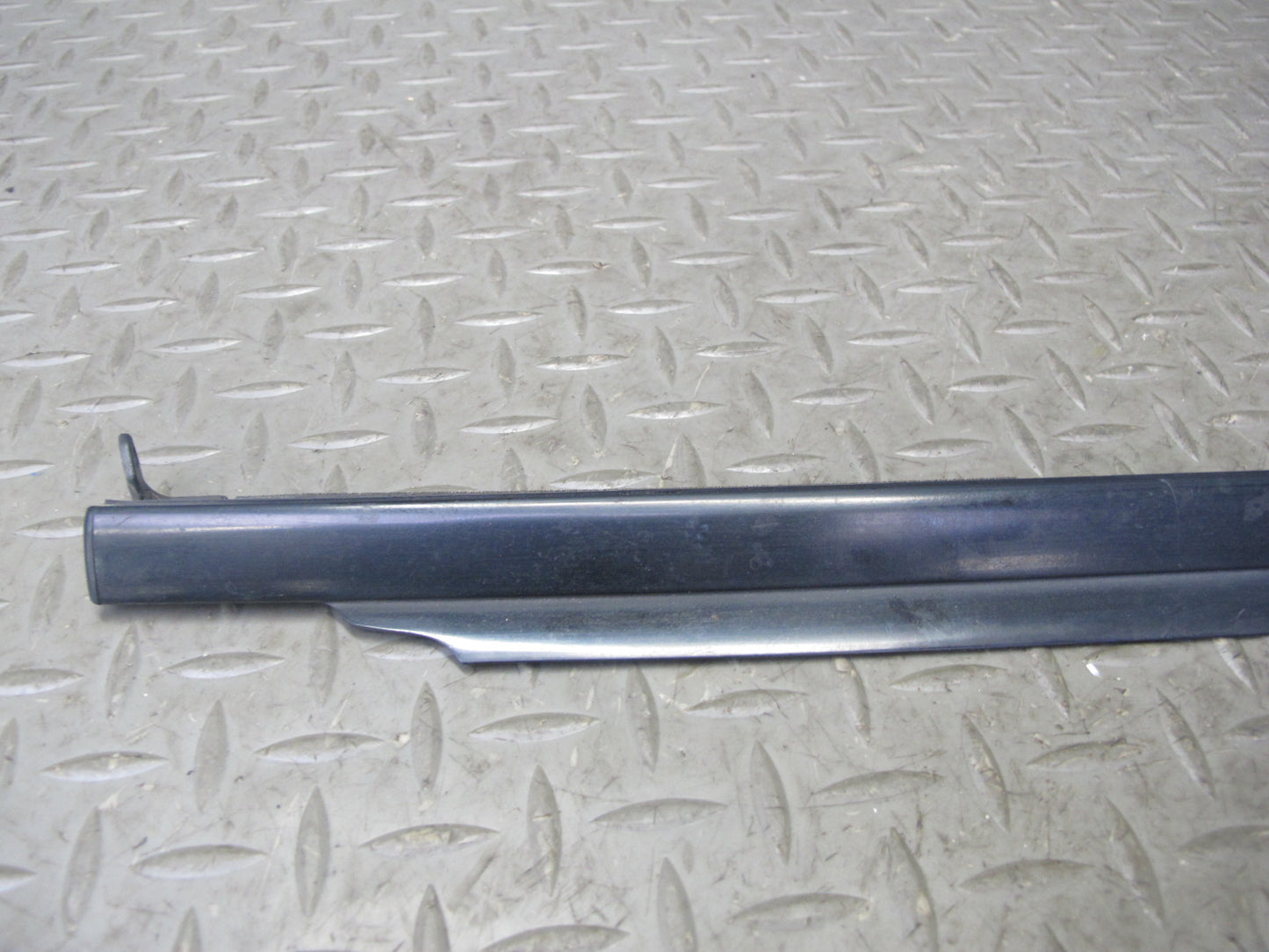 00-09 Honda S2000 Left & Right Door Window Molding Weatherstrip Molding Set OEM
