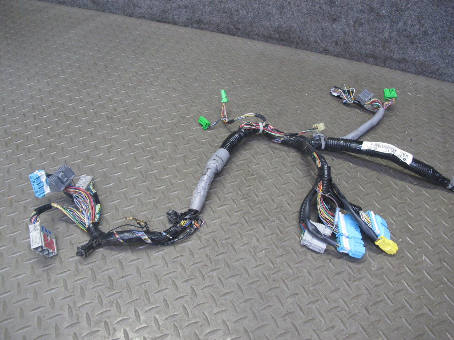 2002 Honda S2000 MT Dash Instrument Panel Wire Wiring Harness 32117-S2A-A011 OEM