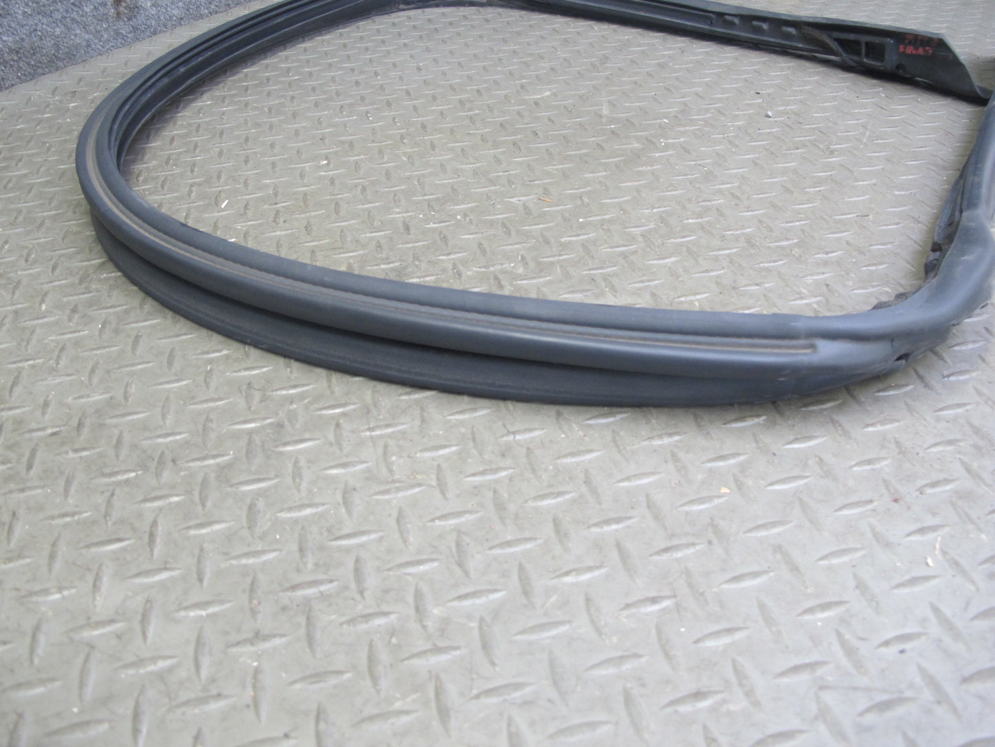 00-09 Honda S2000 Windshield TOP Roof Weatherstrip Rubber Seal Gasket OEM