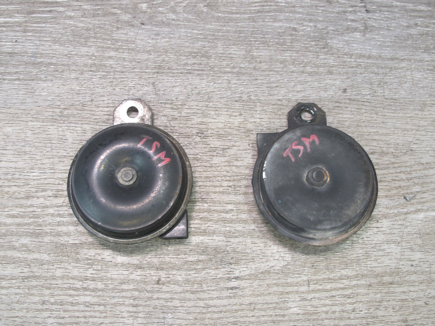 86-92 Toyota Supra MA70L MK3 Set of 2 High & Low Tone Pitch Horn Signal OEM