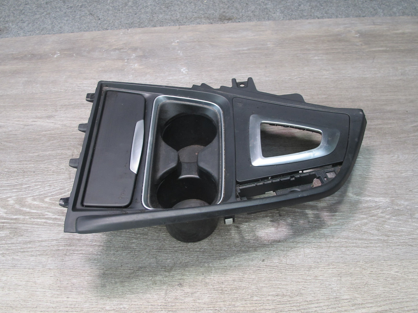 14-16 BMW F30 F34 F32 F33 F36 Front Center Console CUP Holder Trim Panel OEM