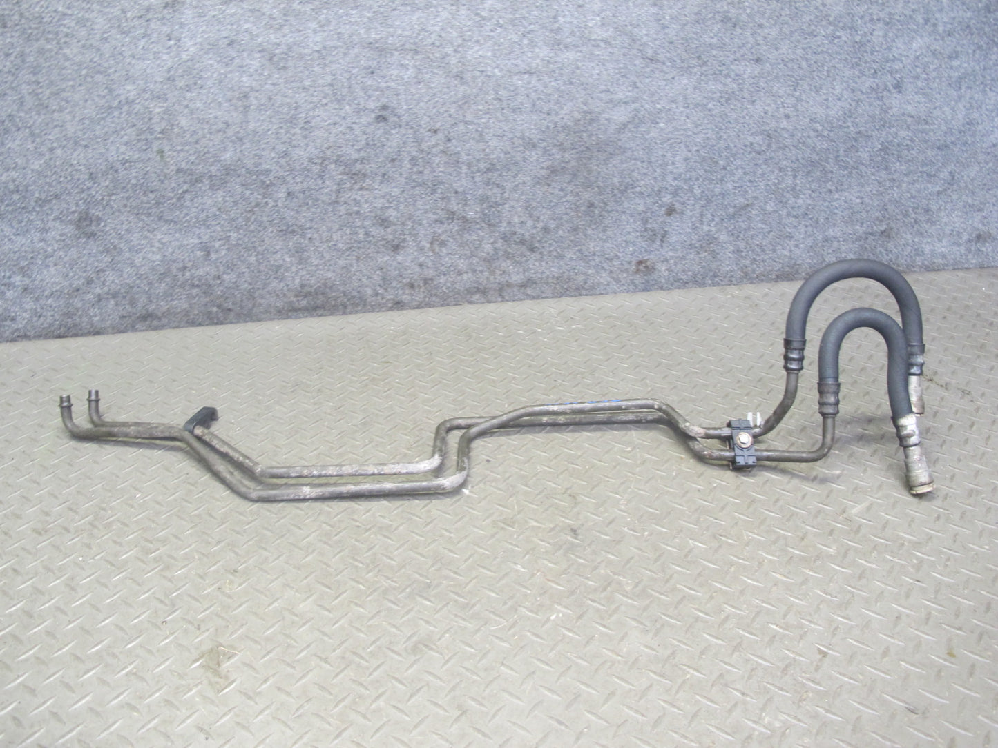 04-06 BMW E46 330i 330Ci A5S390R A/T Transmission Oil Cooler Pipe Line Set OEM