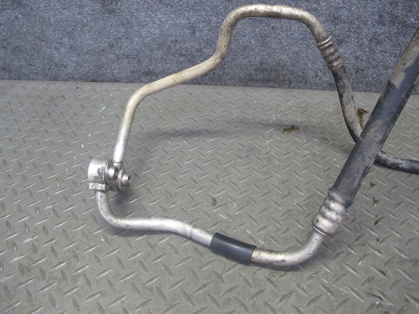98-02 Pontiac Firebird 5.7L A/C Air Conditioning Hose Pipe Line Dryer Set OEM
