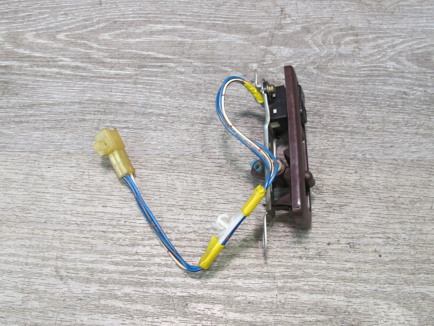 89-92 Toyota Supra MA70L Set of 2 Left & Right Door Lock Switch Maroon OEM