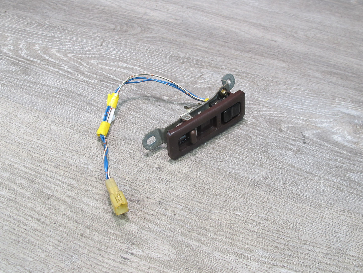 89-92 Toyota Supra MA70L Set of 2 Left & Right Door Lock Switch Maroon OEM
