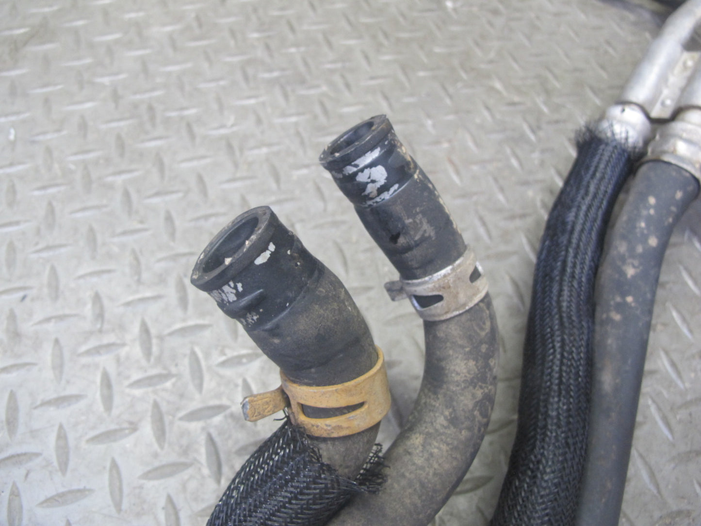 98-02 Pontiac Firebird LS1 5.7L Hvac Heater Core Hose Pipe Line OEM
