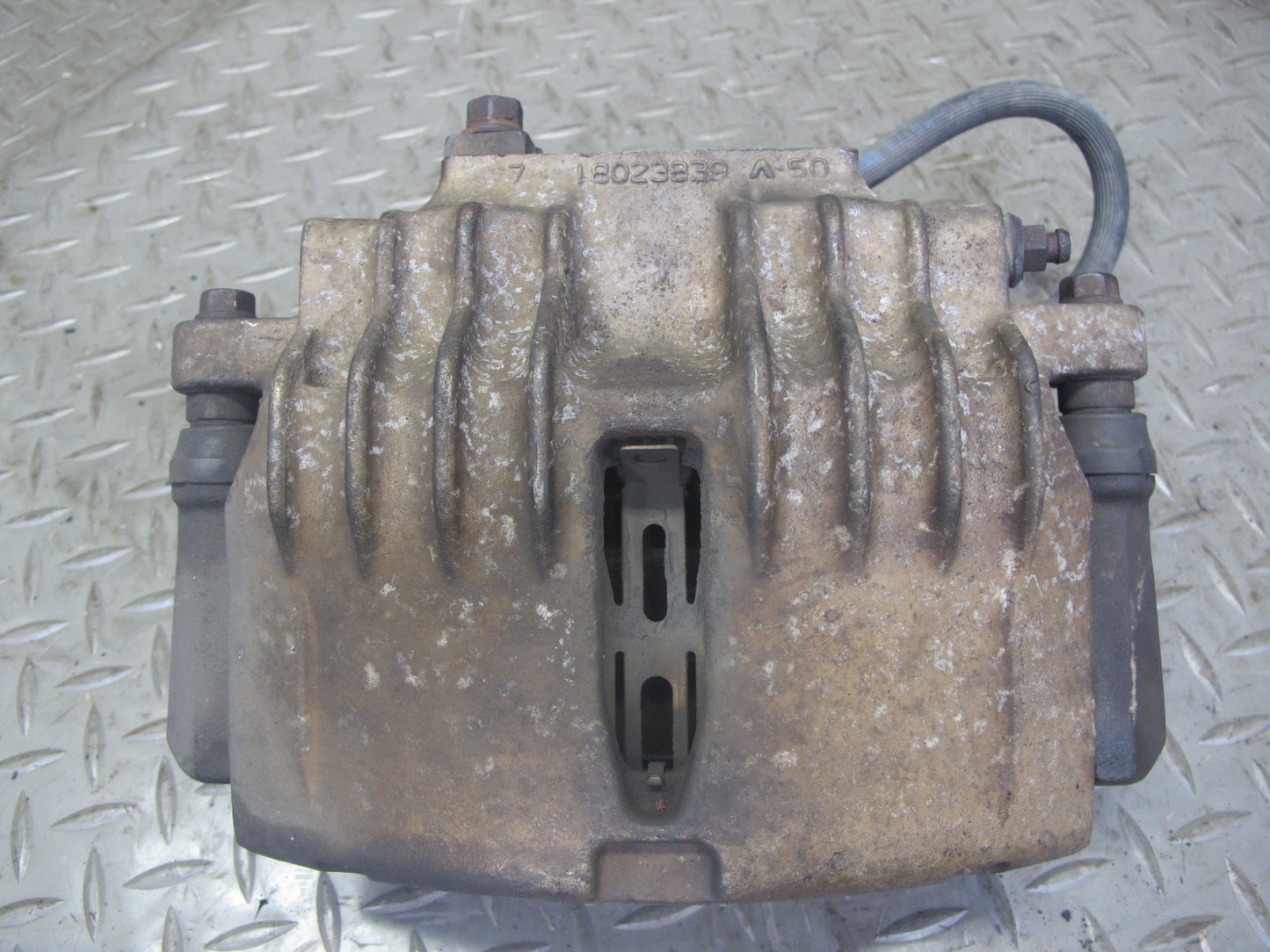98-02 Pontiac Firebird Formula Set of 2 Front Left & Right Brake Caliper OEM