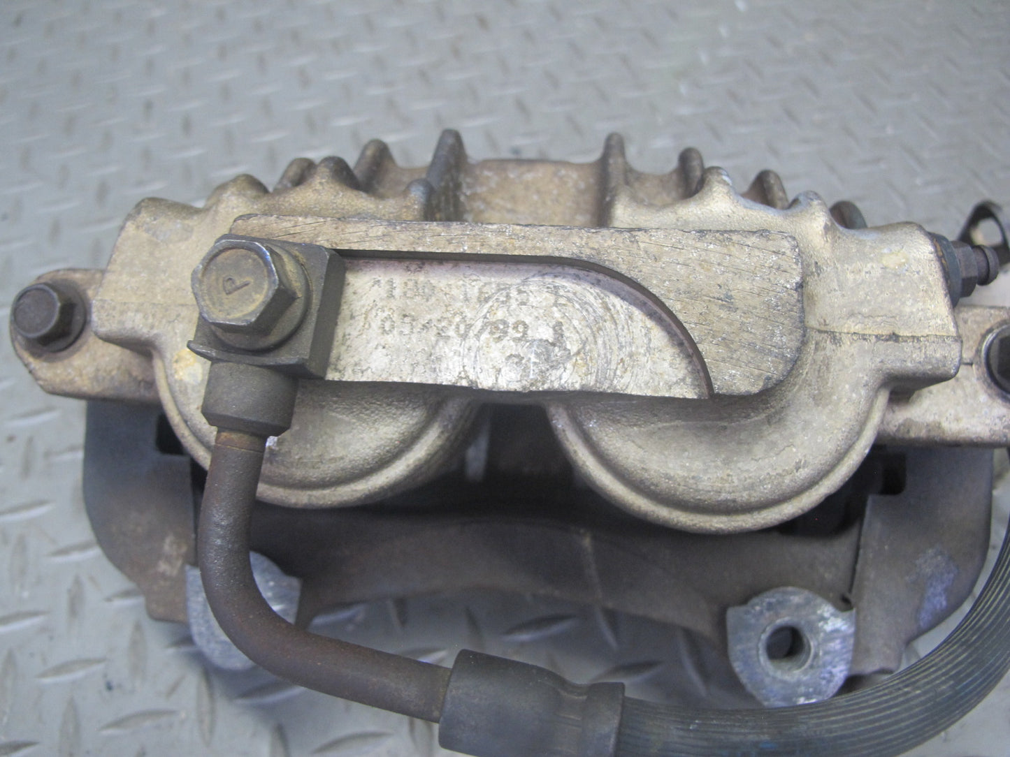 98-02 Pontiac Firebird Formula Set of 2 Front Left & Right Brake Caliper OEM