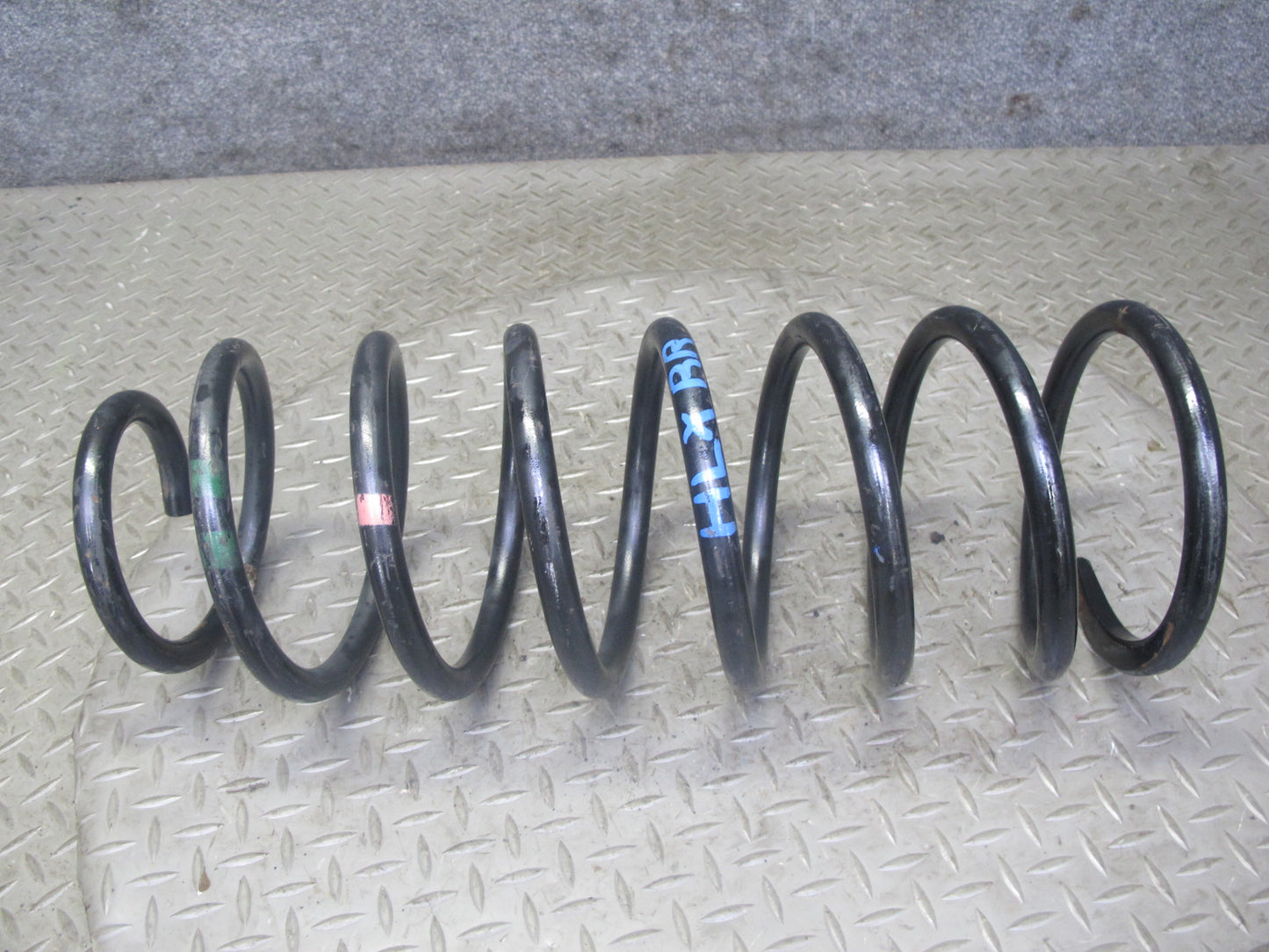 1998-2007 Lexus UZJ100L LX470 AWD Rear Left & Right Coil Spring Set of 2