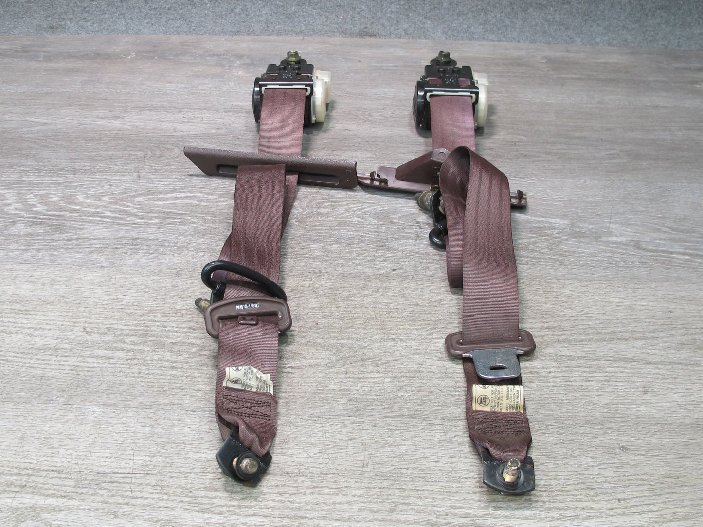 89-92 TOYOTA SUPRA MK3 REAR RIGHT & LEFT SIDE SEATBELT RETRACTOR SET OEM