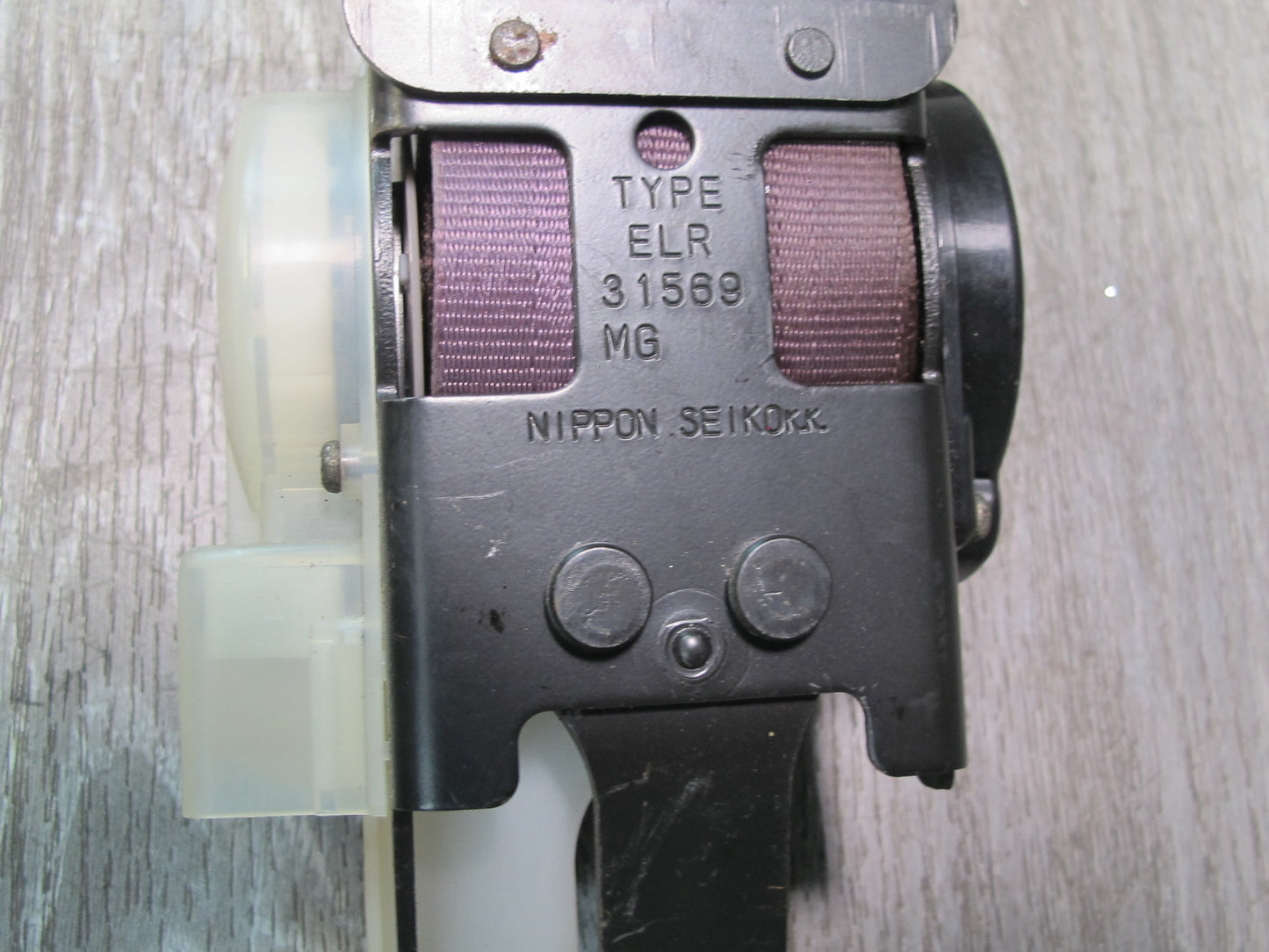 89-92 TOYOTA SUPRA MK3 REAR RIGHT & LEFT SIDE SEATBELT RETRACTOR SET OEM