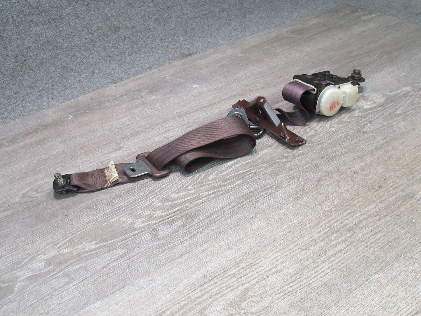 89-92 TOYOTA SUPRA MK3 REAR RIGHT & LEFT SIDE SEATBELT RETRACTOR SET OEM