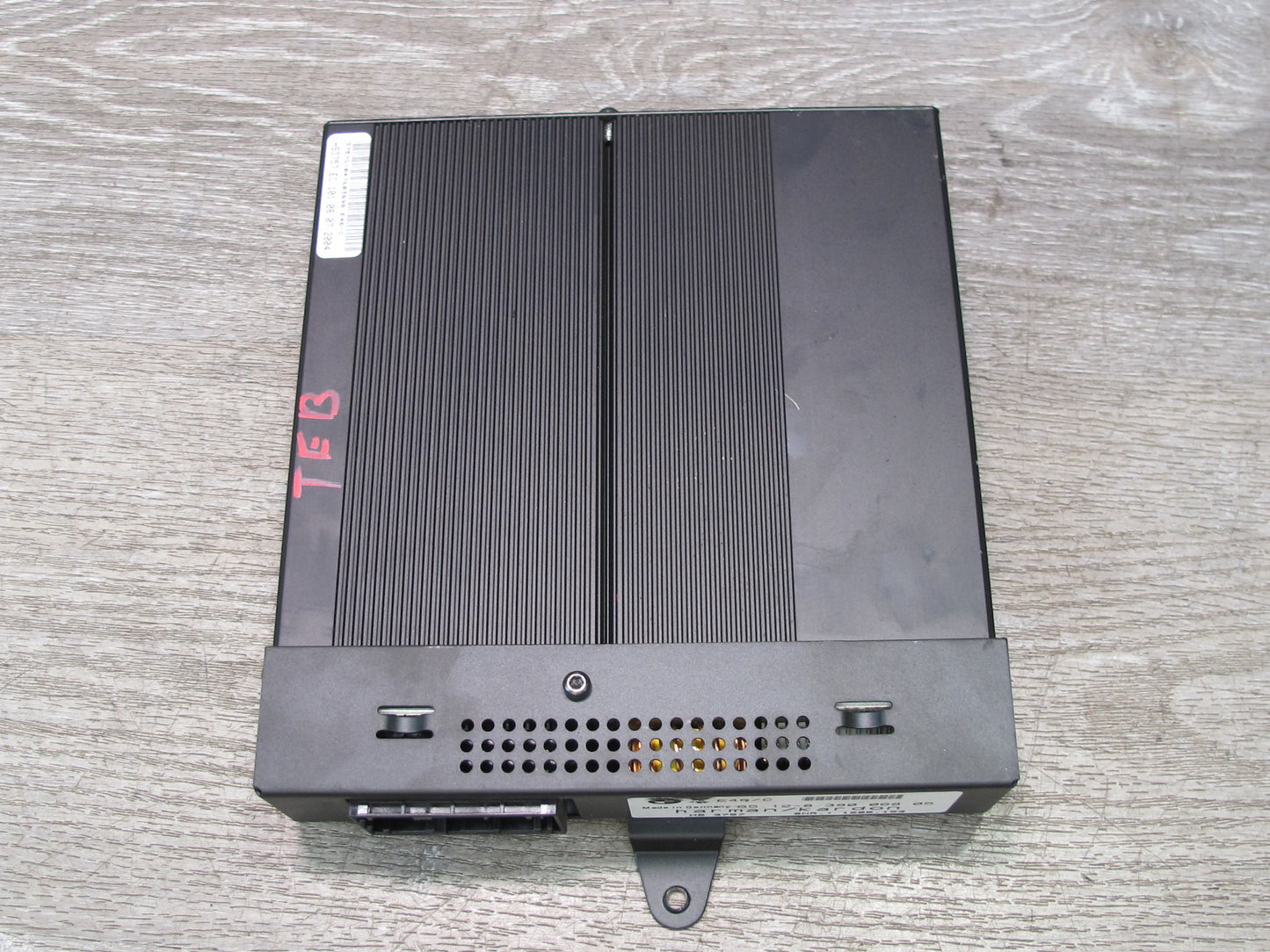 01-06 BMW E46 Convertible Harman Kardon Hi-fi Audio Amplifier AMP 8380068 OEM