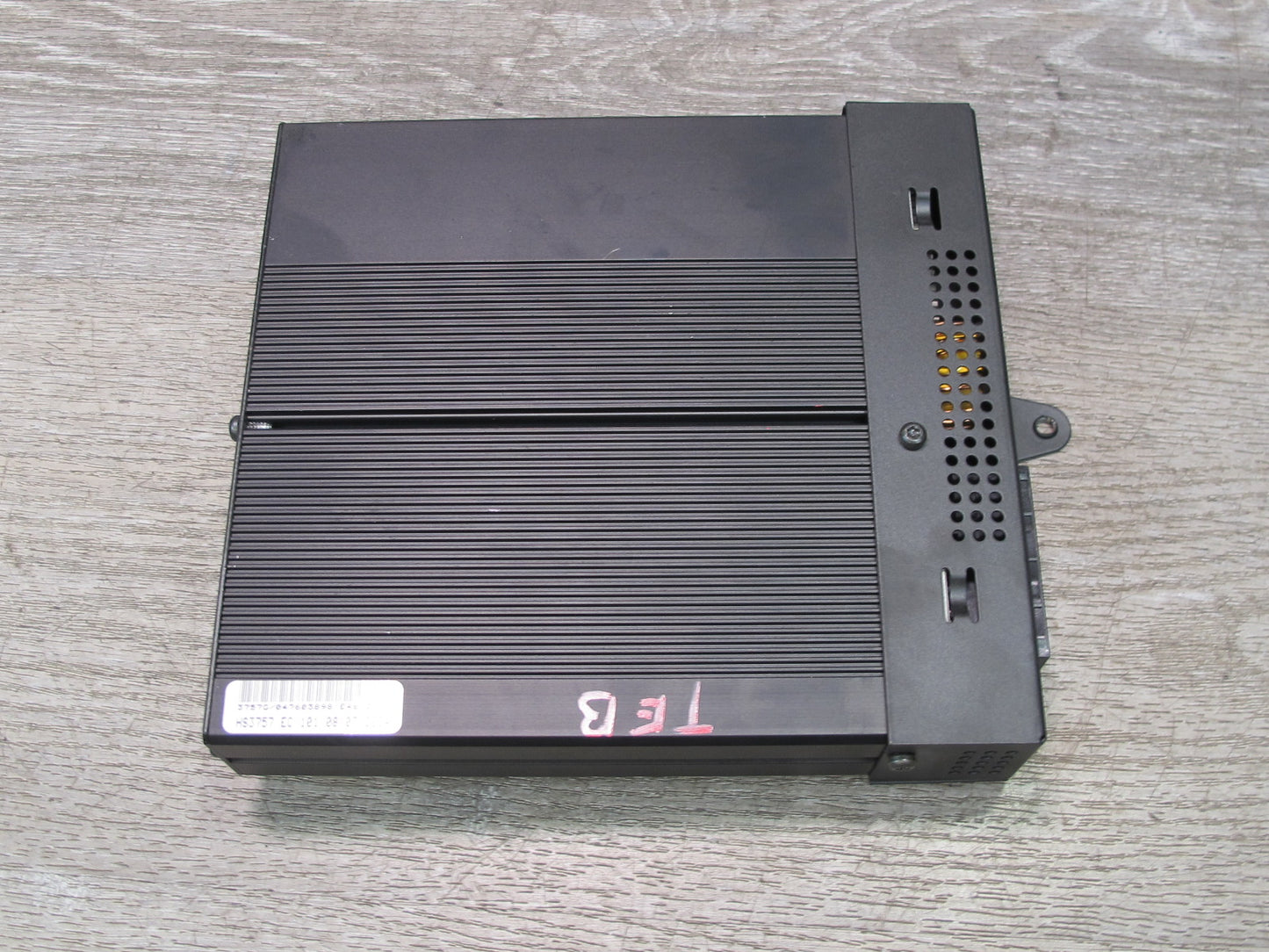 01-06 BMW E46 Convertible Harman Kardon Hi-fi Audio Amplifier AMP 8380068 OEM