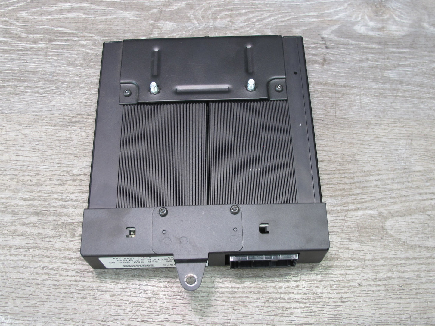 01-06 BMW E46 Convertible Harman Kardon Hi-fi Audio Amplifier AMP 8380068 OEM