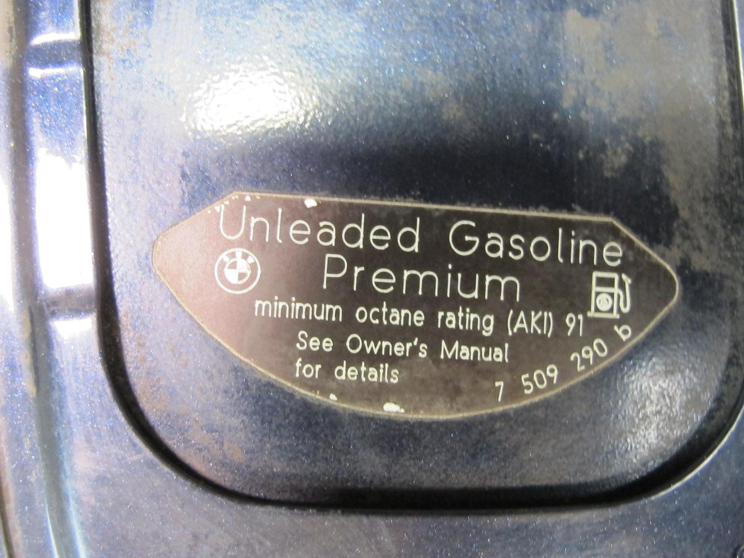01-06 BMW E46 3-SERIES Fuel Tank Filler Door Lid Cover Orient Blue OEM