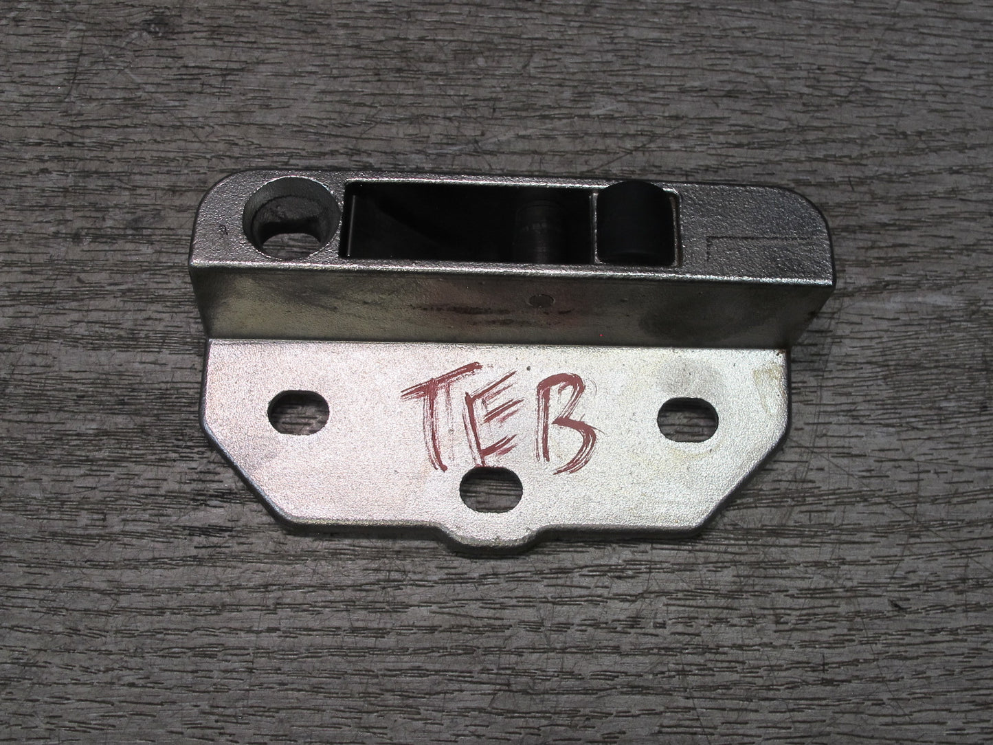 01-06 BMW E46 Convertible Set of 2 TOP Roof Lock Latch Striker Plate OEM