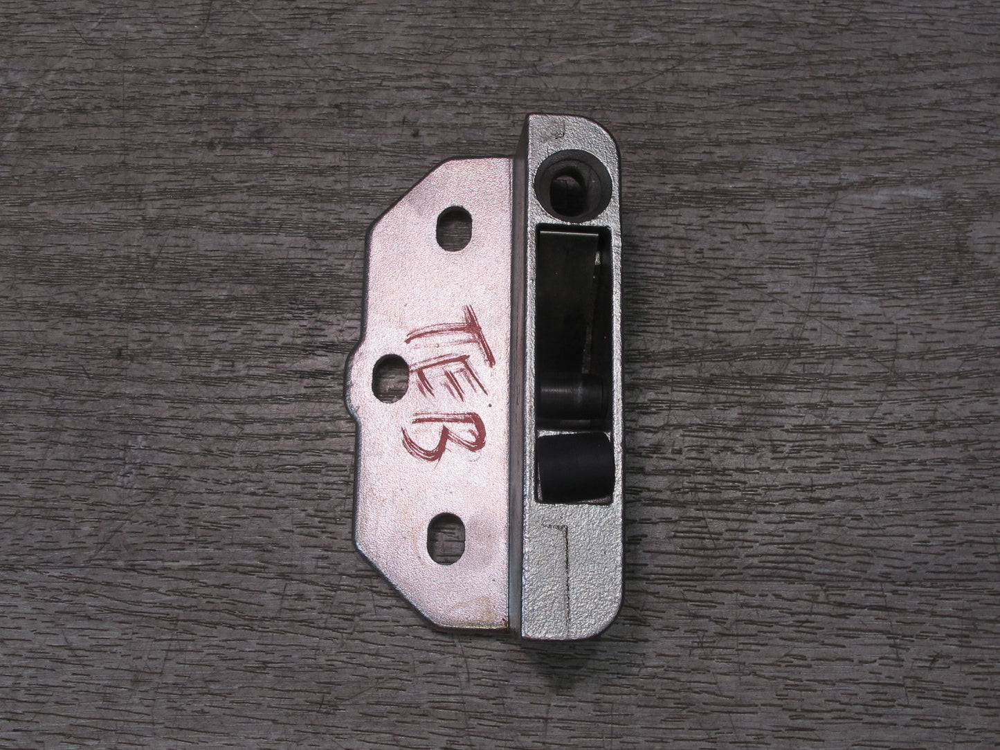 01-06 BMW E46 Convertible Set of 2 TOP Roof Lock Latch Striker Plate OEM