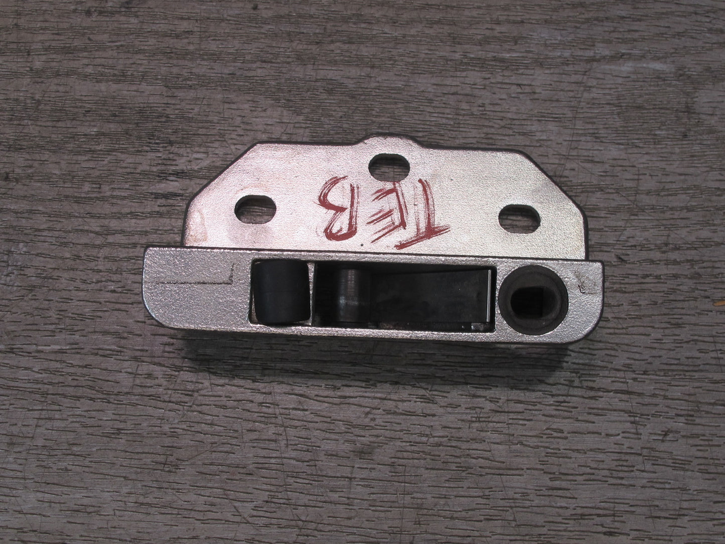01-06 BMW E46 Convertible Set of 2 TOP Roof Lock Latch Striker Plate OEM