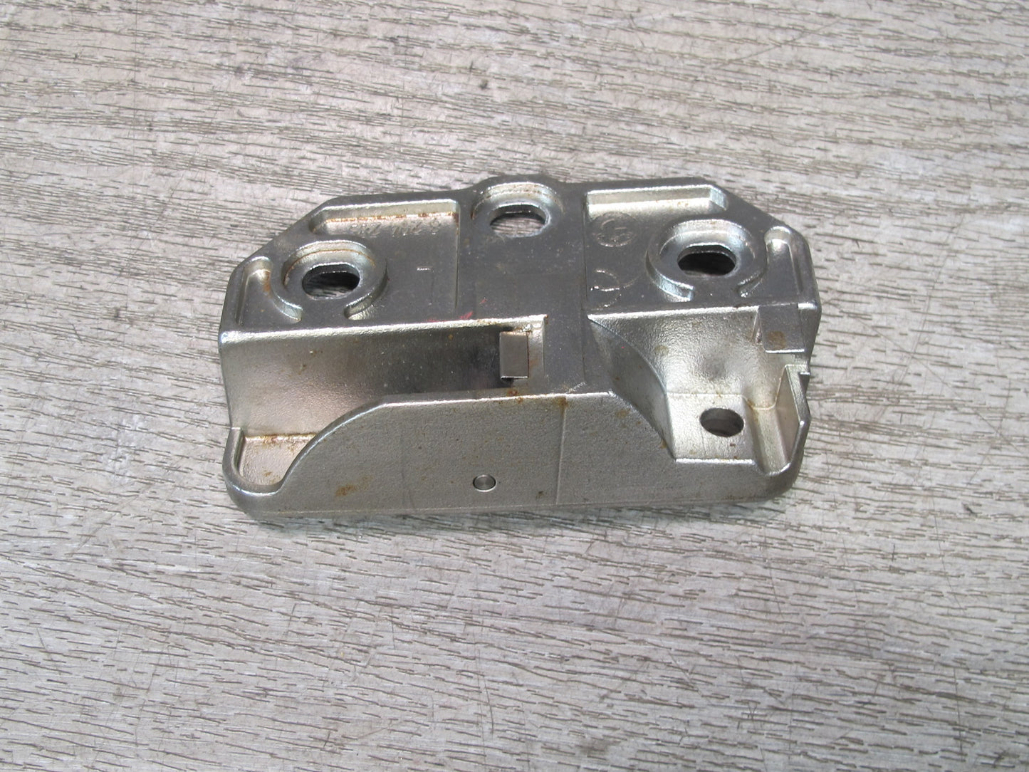 01-06 BMW E46 Convertible Set of 2 TOP Roof Lock Latch Striker Plate OEM