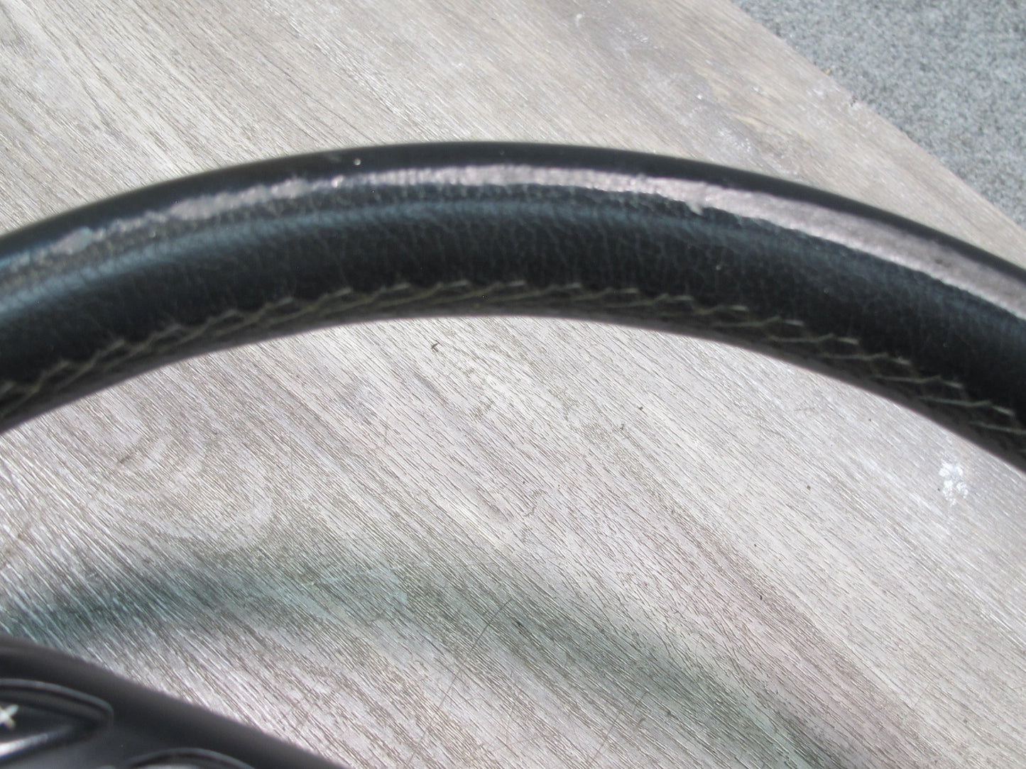 01-06 BMW E46 CONVERTIBLE FRONT LEFT DRIVER SIDE SPORT STEERING WHEEL W/ SRS AIRBAG OEM