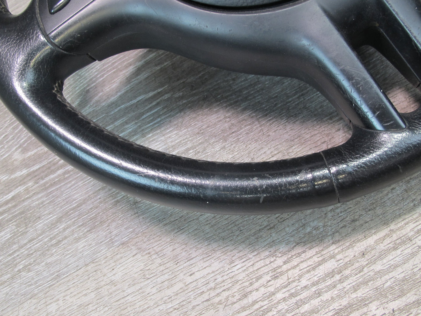 01-06 BMW E46 CONVERTIBLE FRONT LEFT DRIVER SIDE SPORT STEERING WHEEL W/ SRS AIRBAG OEM