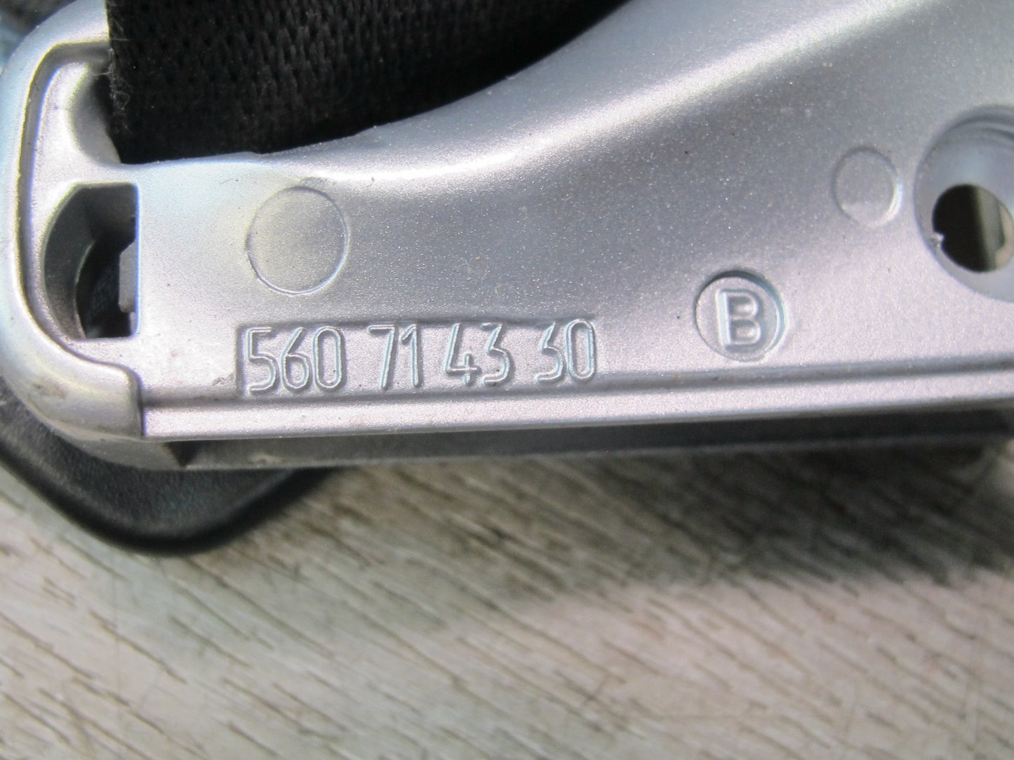 01-06 BMW E46 CONVERTIBLE FRONT RIGHT & LEFT SIDE SEATBELT RETRACTOR SET OEM