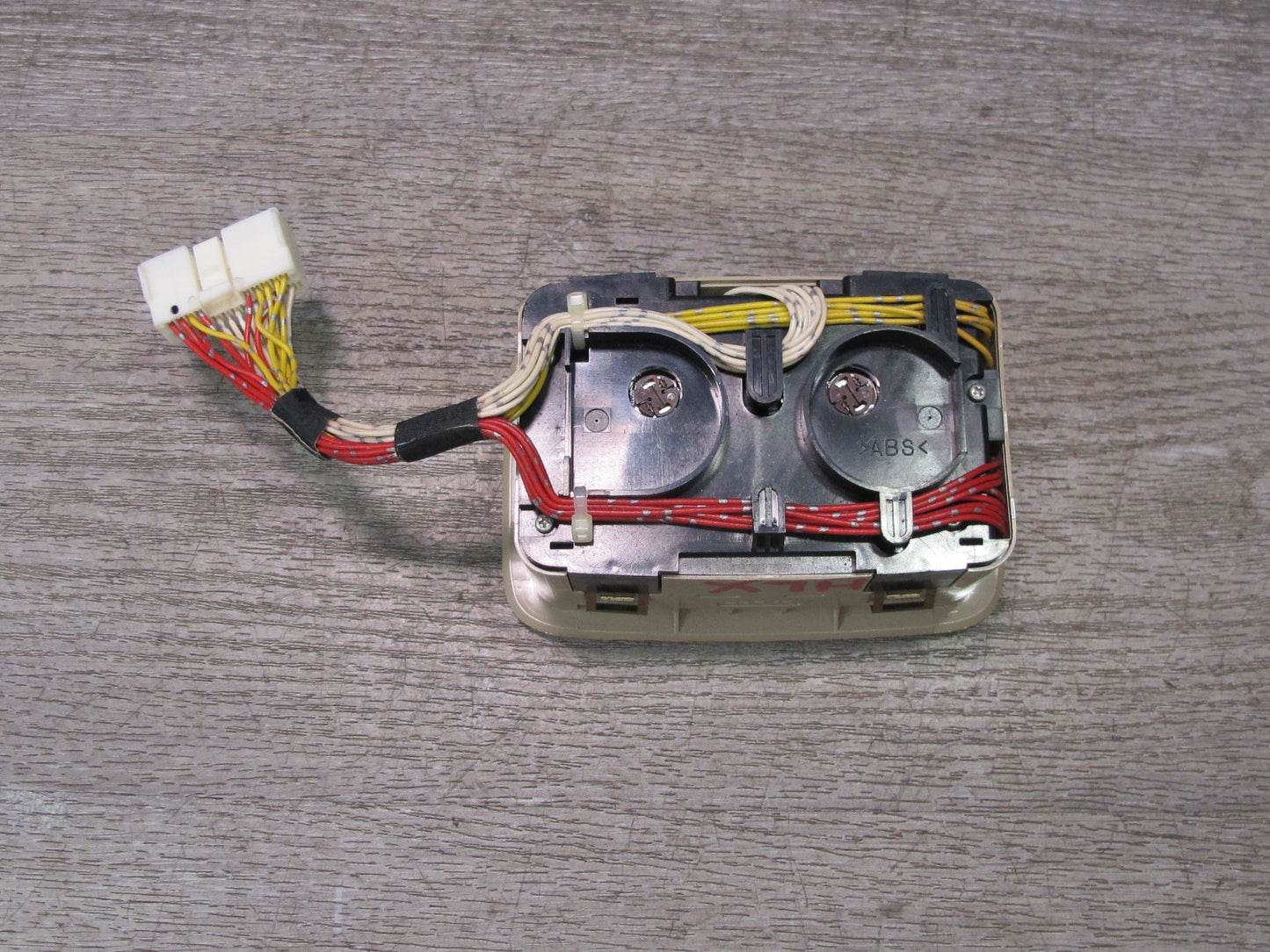 2003-2007 Lexus UZJ100L LX470 Rear A/C Heater Climate Control Switch 88610-60131