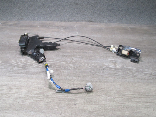 2003-2007 Lexus UZJ100L LX470 Front Right Door Lock Latch Actuator