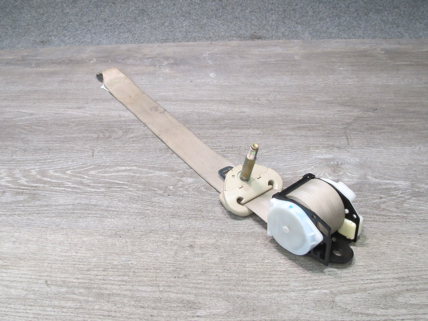 03-07 LEXUS LX470 REAR RIGHT & LEFT SIDE SEATBELT RETRACTOR SET OEM