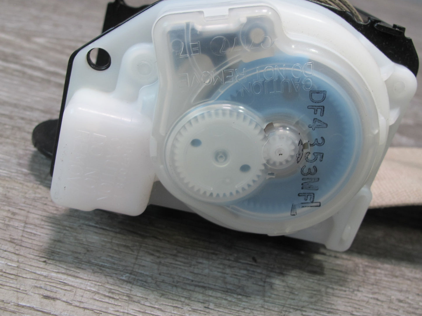 03-07 LEXUS LX470 REAR RIGHT & LEFT SIDE SEATBELT RETRACTOR SET OEM