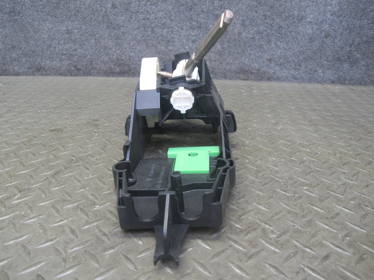 2000-2004 Porsche Boxster 986 5-SPEED Manual Transmission Gear Shifter