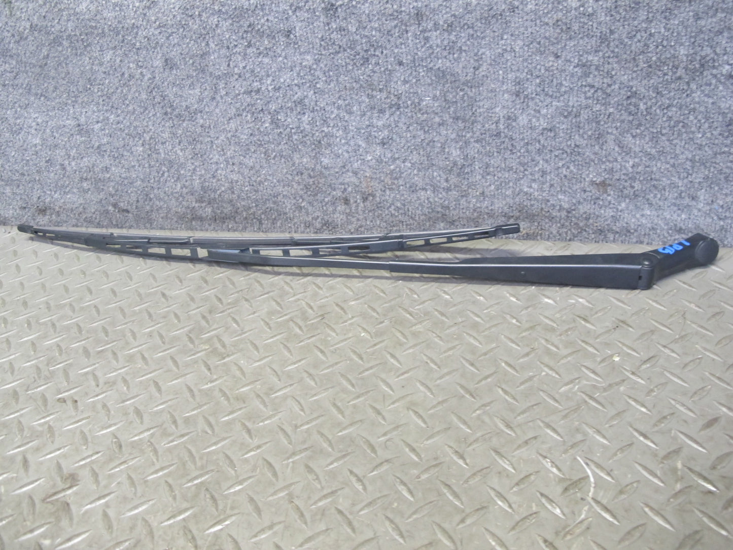 1997-2004 Porsche Boxster 986 Front Left & Right Side Windshield Wiper Arm Set