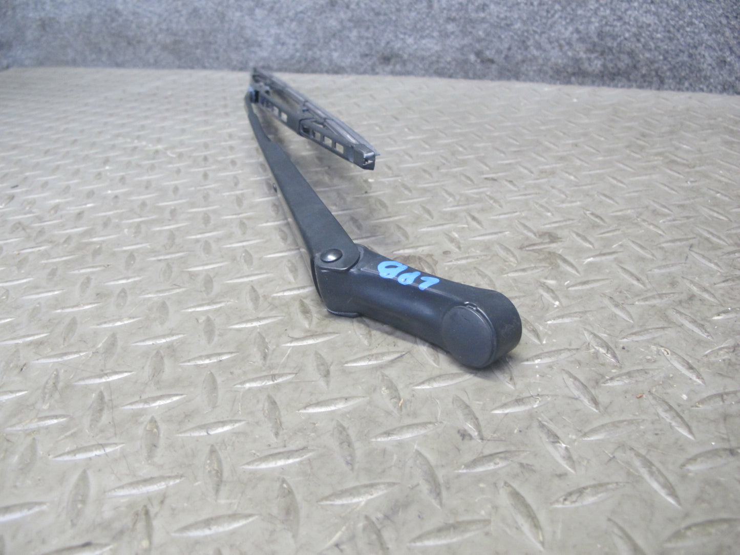 1997-2004 Porsche Boxster 986 Front Left & Right Side Windshield Wiper Arm Set