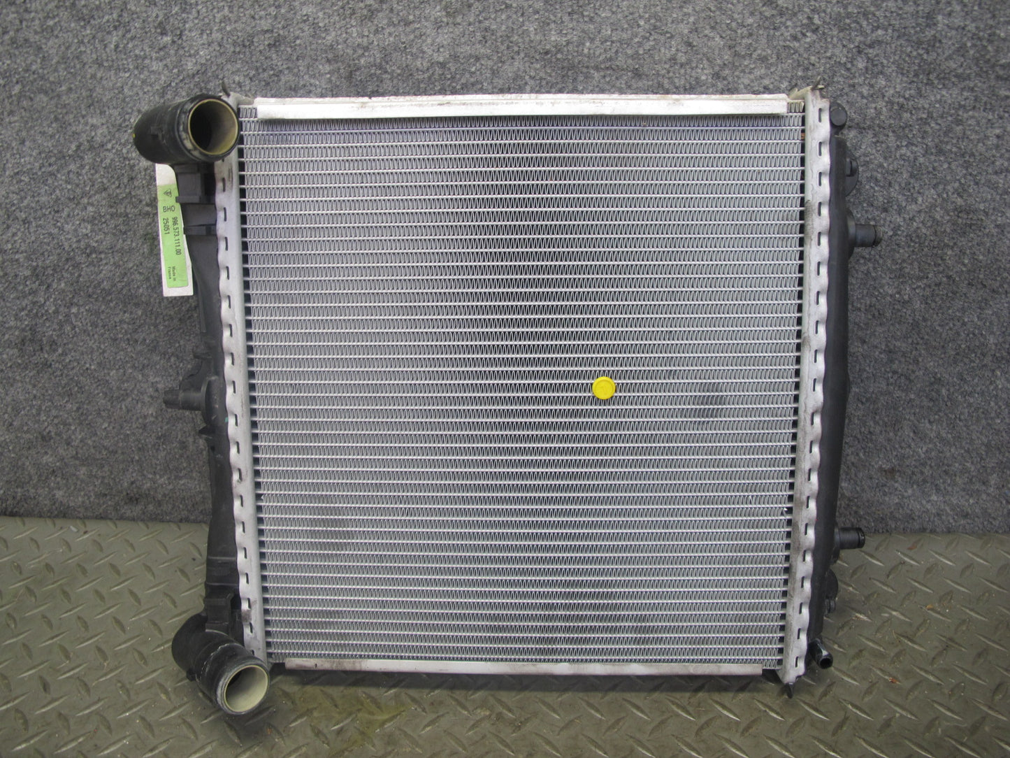 1997-2004 Porsche Boxster 986 Left Side Engine Radiator Fan Condenser Assembly